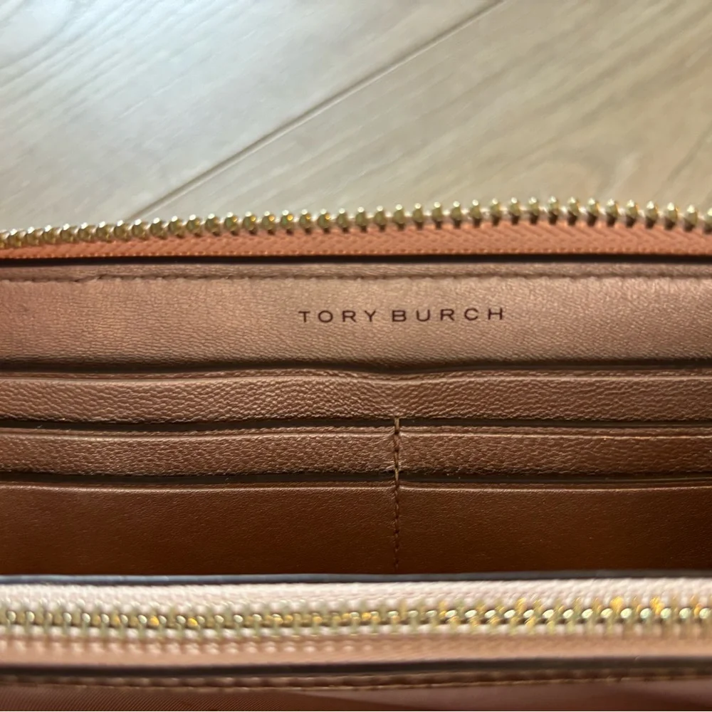 Tory Burch Wallet